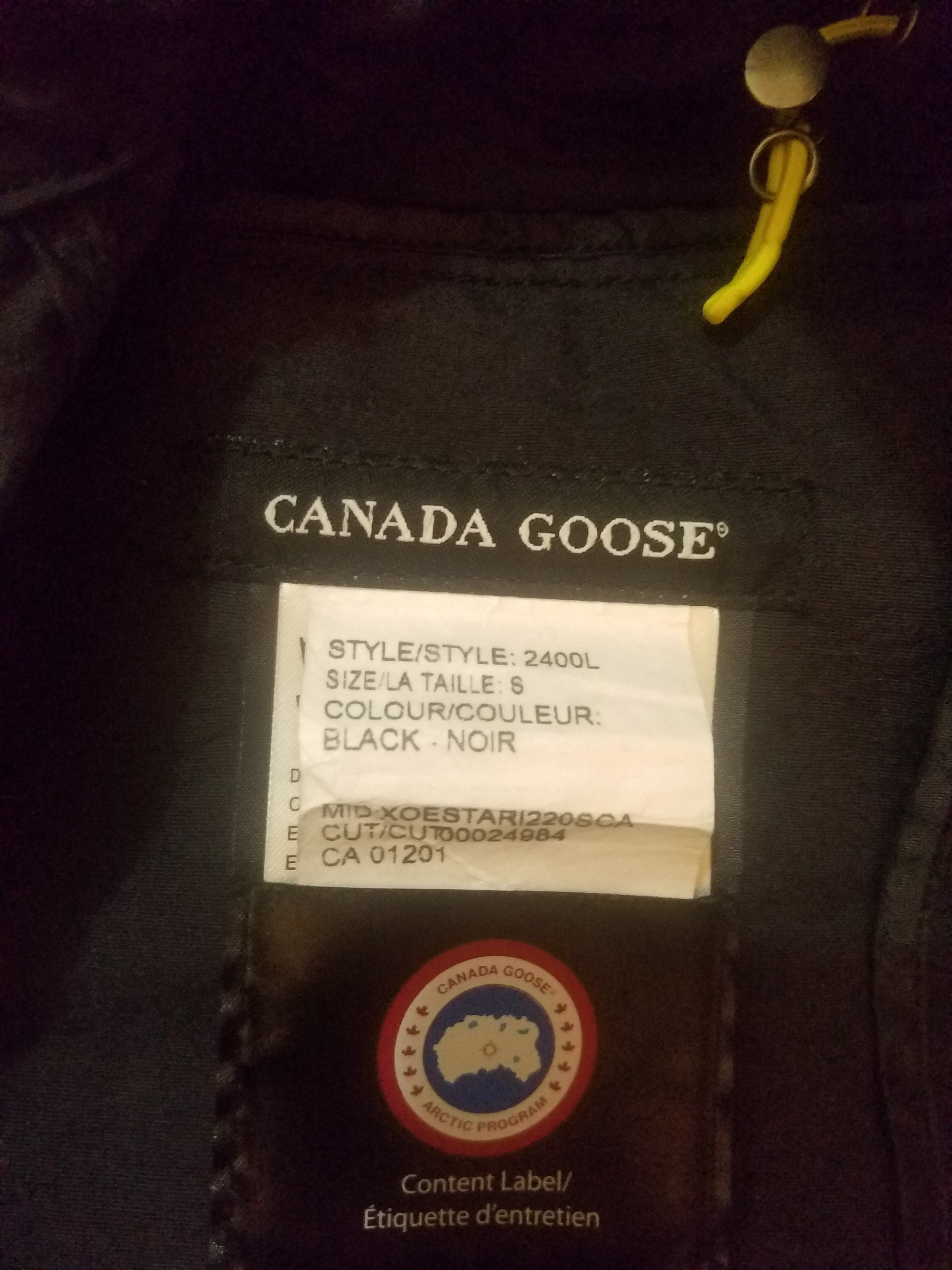 Canada goose hotsell 01201 movies