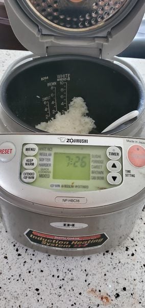[Amazon.ca] [Warm] Zojirushi NS-LHC05XT Micom Rice Cooker 169.97