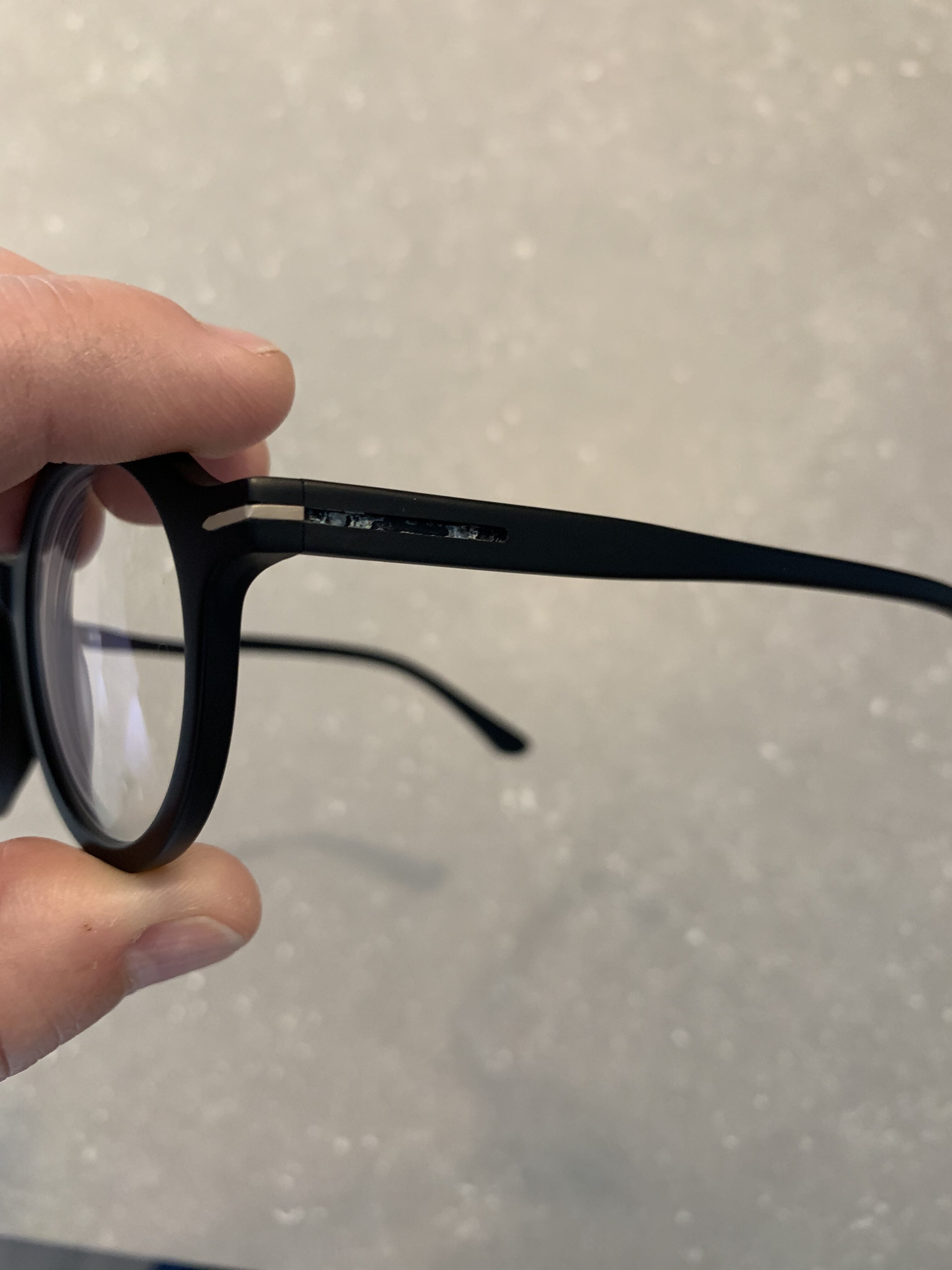 [Kits.ca] *** FREE *** Pair of Eyeglasses Just Pay 9.95 for FAST