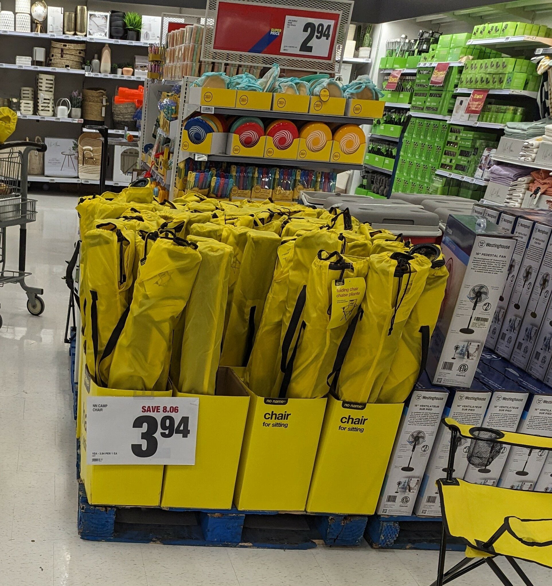 no frills lawn chair