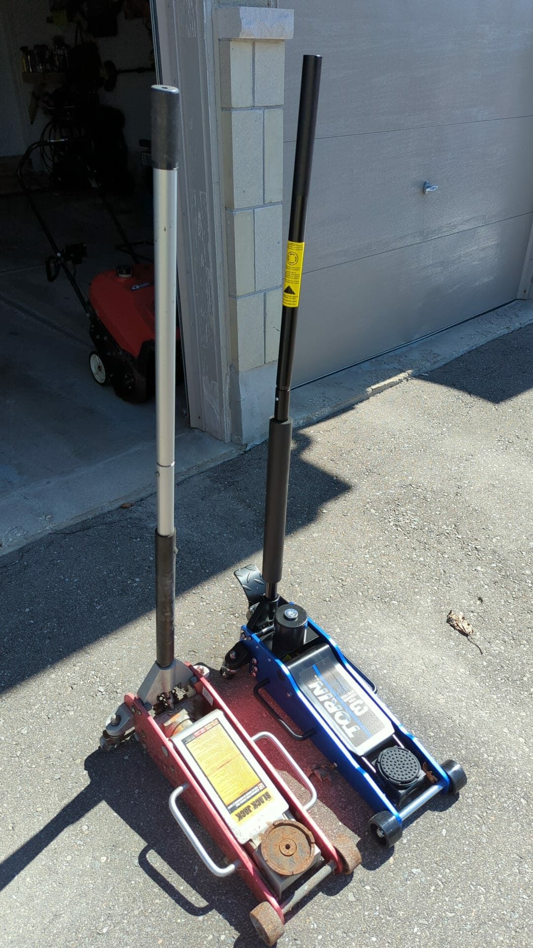 [Amazon.ca] [CT] Torin Big Red Hydraulic Trolley Floor Jack SUV