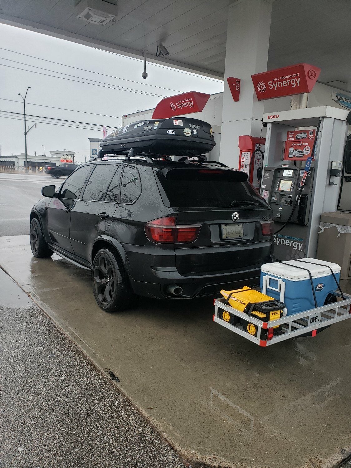[Princess Auto] D2K 500 lb HITCH-MOUNTED ALUMINUM CARGO CARRIER $124.99 ...